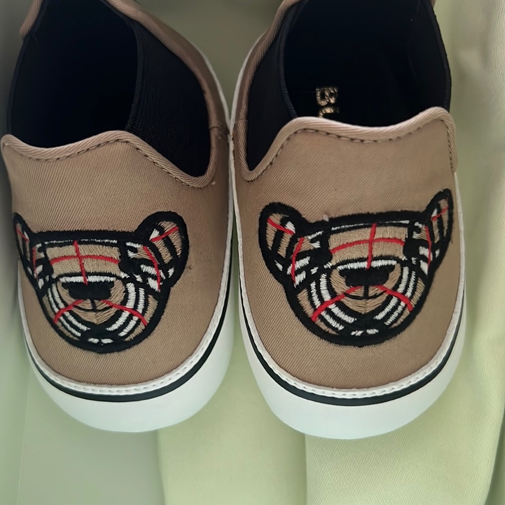 Burberry Newborn Chelsea Boot -Brand New